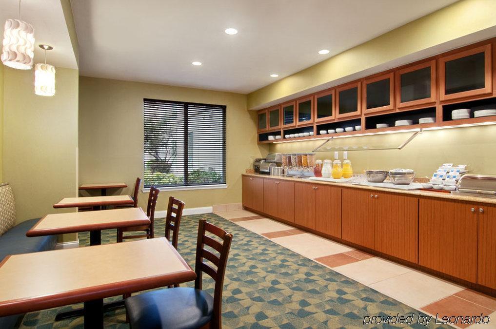 Hyatt House Houston Galleria Restaurant photo